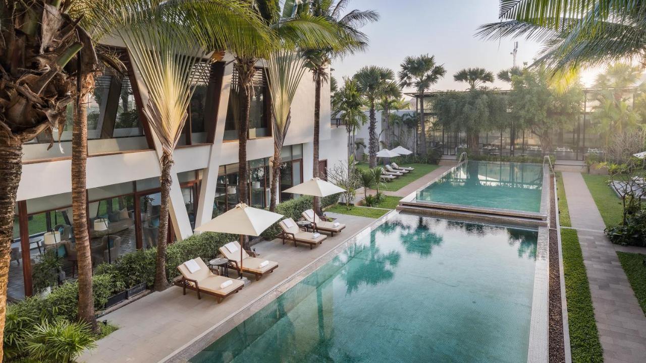 Shintana Saya La Maison Siem Reap Exterior foto The hotel's pool