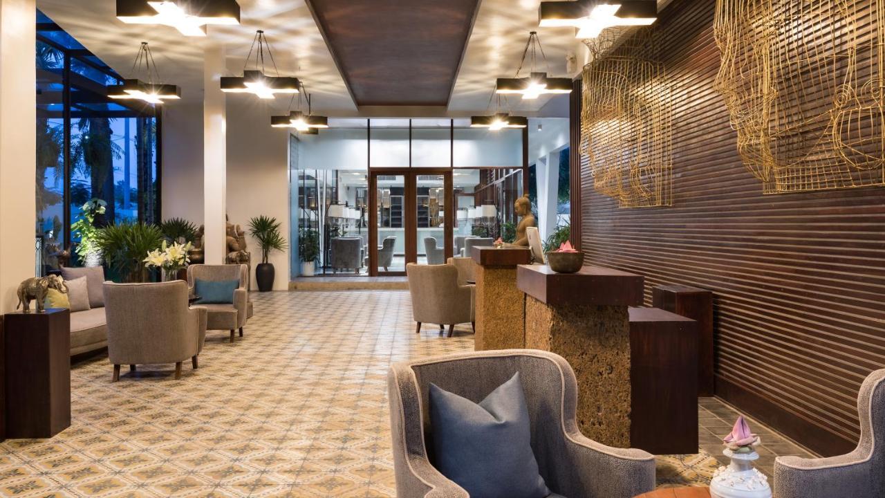 Shintana Saya La Maison Siem Reap Exterior foto The lobby of the hotel