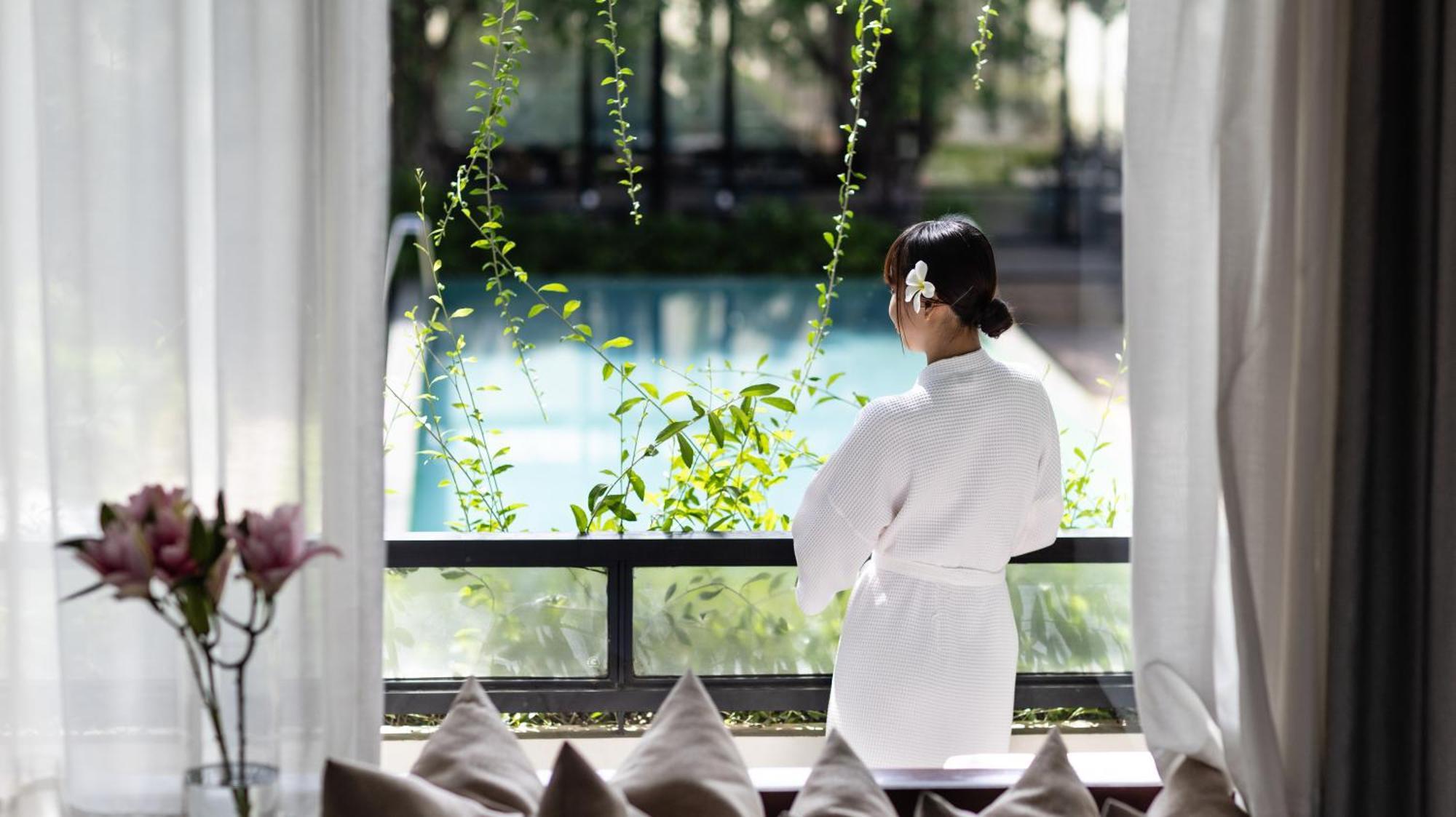 Shintana Saya La Maison Siem Reap Exterior foto A spa at the InterContinental Hotel, Hanoi, Vietnam